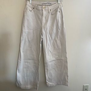 Universal Thread Wide Leg Jeans